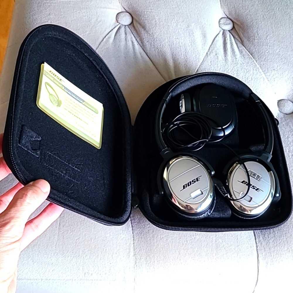 Bose headphone